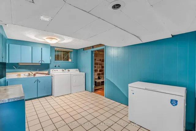 Additional image 41 of 8 Blaine Dr