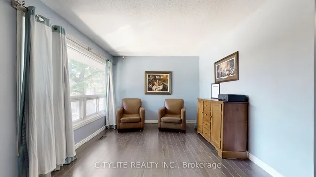 Additional image 5 of 46 Ashton Cres Unit 46