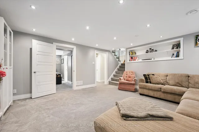 Additional image 25 of 1059 Marley Cres