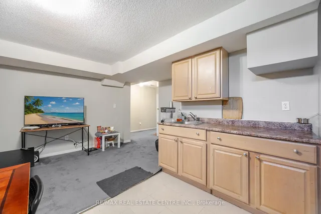 Additional image 44 of 20 Stillman Dr