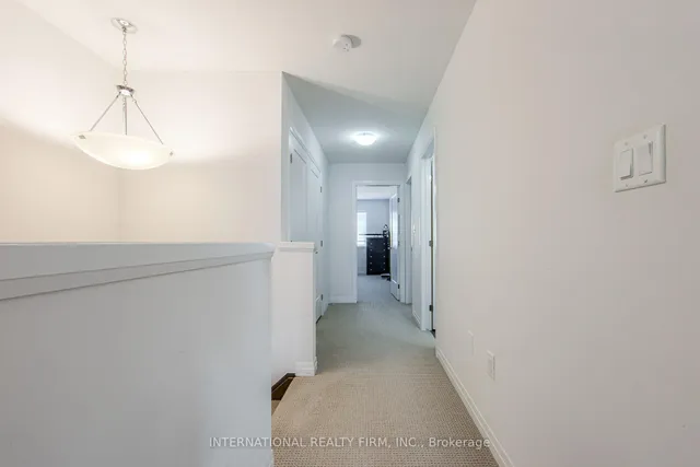 Additional image 17 of 8 Greenwich Ave