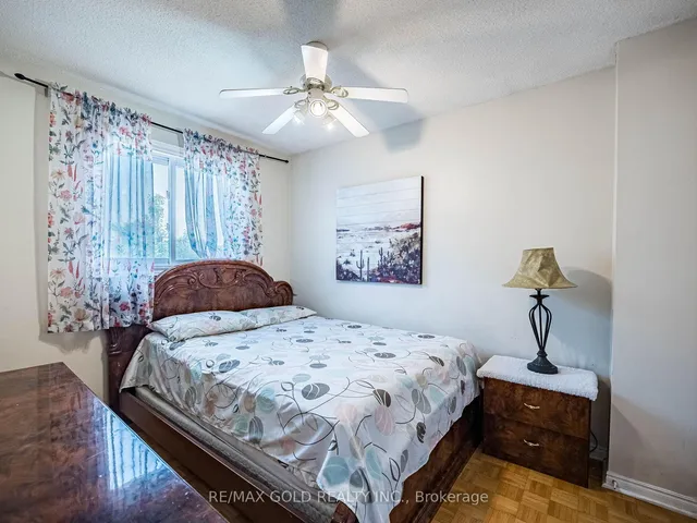 Additional image 17 of 33 St. Emilion Way
