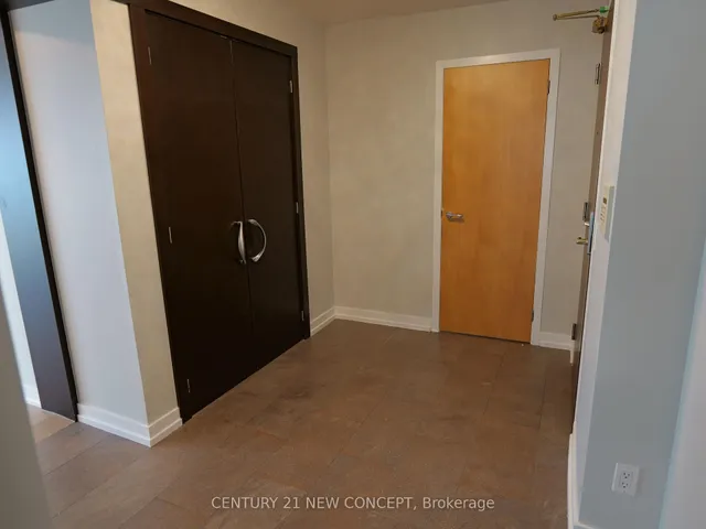 Additional image 4 of 18 Parkview Ave Unit 1006