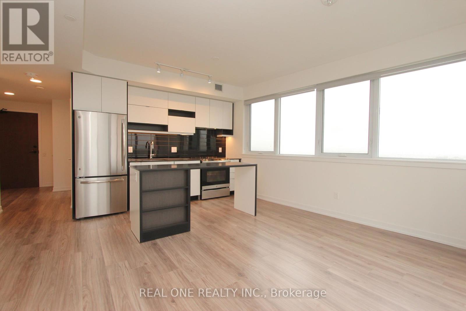 3104 - 4065 CONFEDERATION PARKWAY|Mississauga (City Centre), Ontario L5B0L4