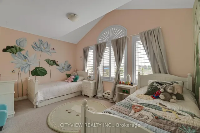 Additional image 12 of 41 Bellagio Ave