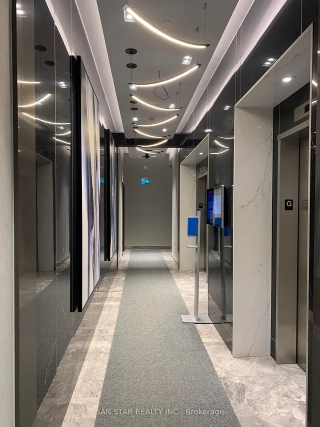 Additional image 14 of 16 Yonge St Unit 2201