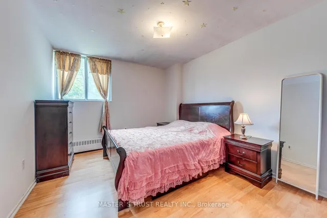 Additional image 9 of 100 Dundalk Dr Unit 214