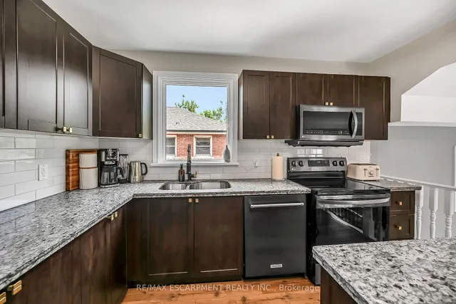 Additional image 12 of 435 EAST 42ND St