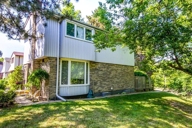 Additional image 4 of 59 Kenninghall Blvd Unit 17