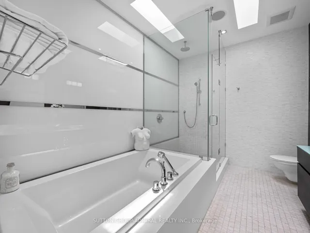 Additional image 44 of 416 Roselawn Ave