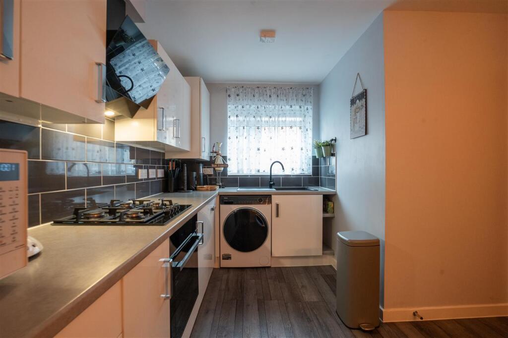 Additional image 4 of Bartons Way, Birmingham