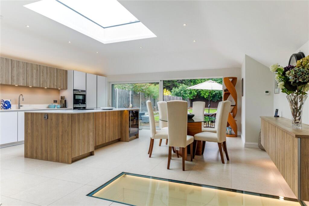 Additional image 7 of West Way, Harpenden, AL5