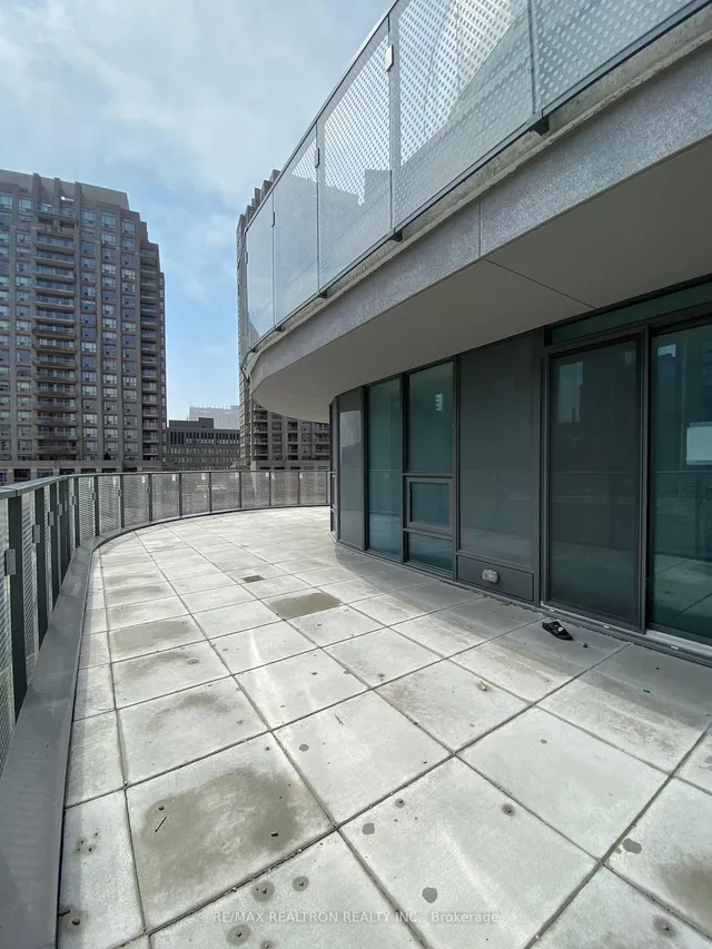 Additional image 18 of 11 Wellesley St Unit 607