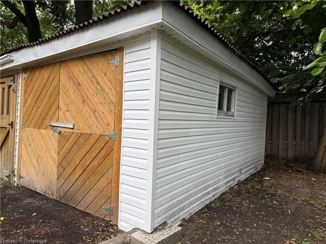 Additional image 3 of 172 Sherman Ave