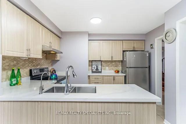 Additional image 13 of 64 Botavia Downs Dr