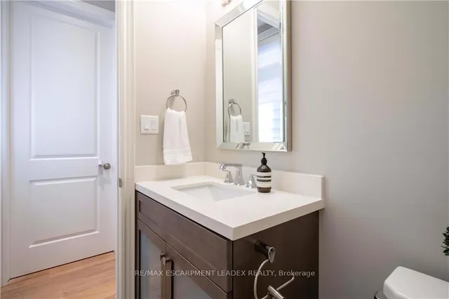 Additional image 41 of 19 SECINARO Ave