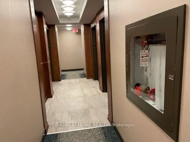 Additional image 8 of 2240 Lakeshore Blvd Unit 2707