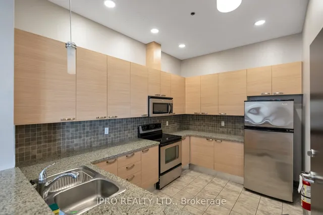 Additional image 30 of 1 Avondale Ave Unit 902