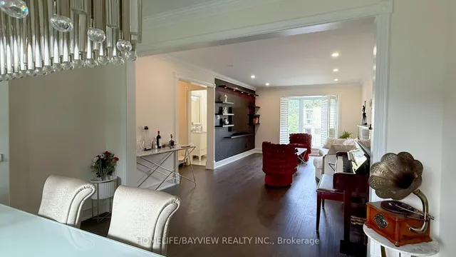 Additional image 11 of 85 Crimson Millway
