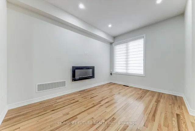 Additional image 10 of 44 Haymarket Dr