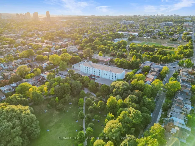 Additional image 43 of 270 Clinton St