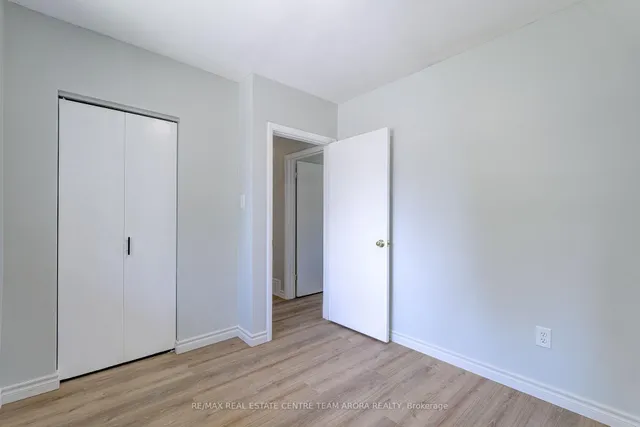 Additional image 20 of 28 Burgby Ave