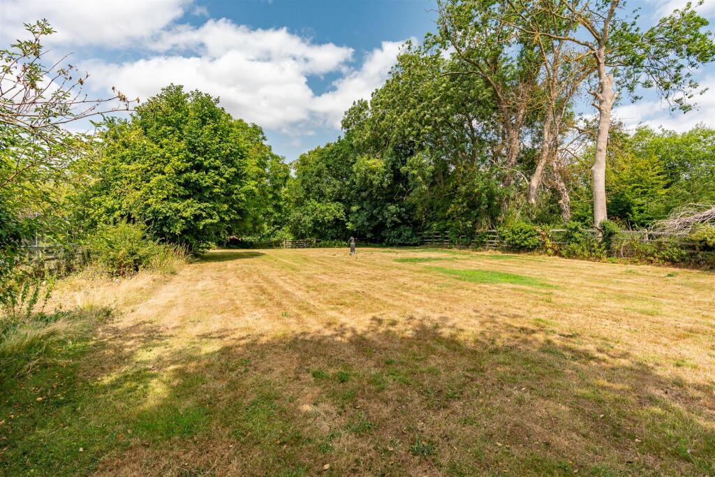 Additional image 2 of Danesbury Park Road, Welwyn