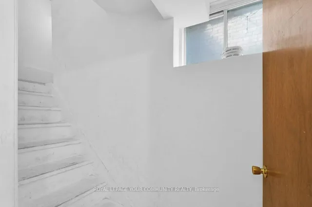 Additional image 24 of 390 Davenport Rd