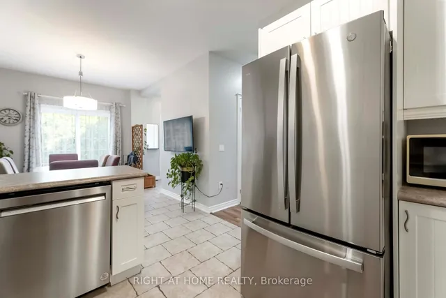 Additional image 14 of 1085 Harrogate Dr Unit 35