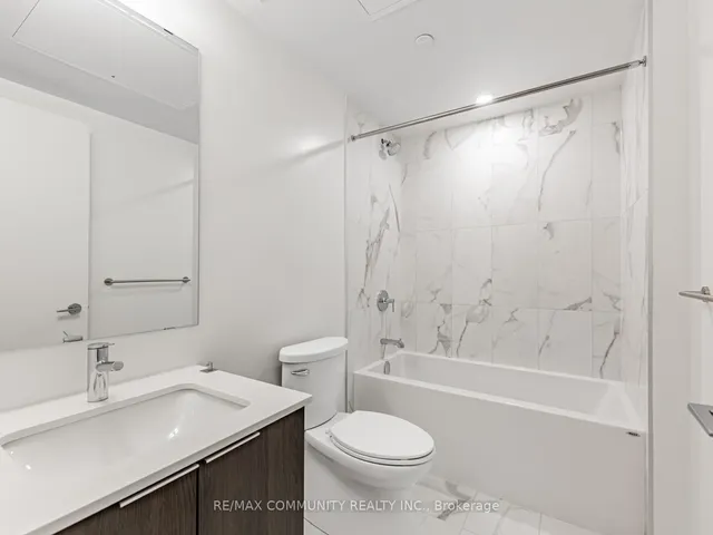 Additional image 24 of 357 King St Unit 3506