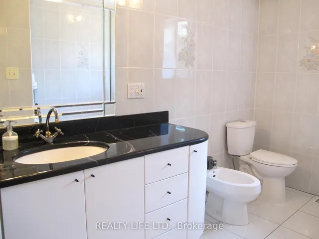 Additional image 21 of 4 Rosalie Ave