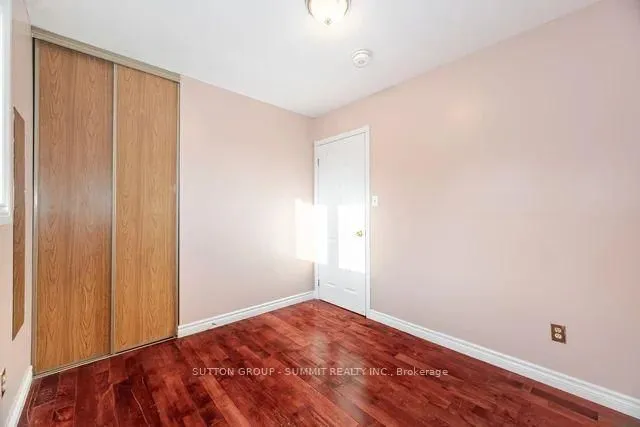 Additional image 33 of 354 Centre St