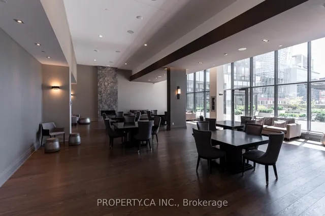 Additional image 17 of 460 Adelaide St Unit 1228