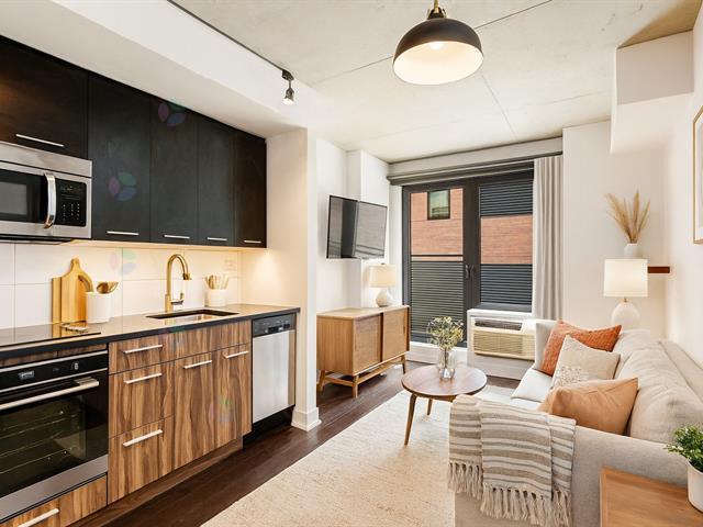 1000 Rue Ottawa|#225|Montréal (Le Sud-Ouest), Quebec H3C0P3