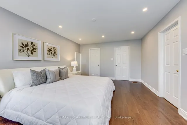 Additional image 37 of 249 Roxton Rd