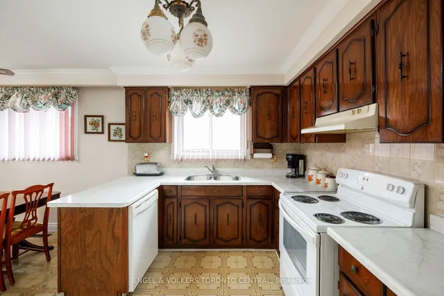 Additional image 17 of 231 Shawnee Circ