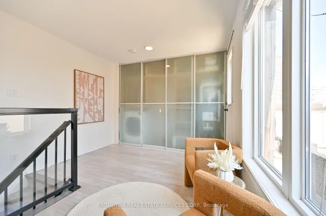 Additional image 29 of 18 Laidlaw St Unit 1030