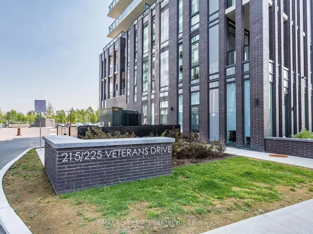 Additional image 3 of 215 VETERANS Dr Unit 211