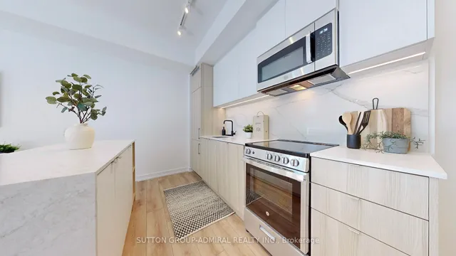 Additional image 5 of 500 Dupont St