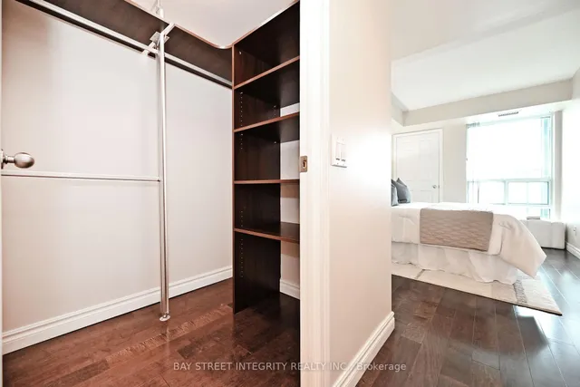 Additional image 18 of 30 Harrison Garden Blvd Unit 2101
