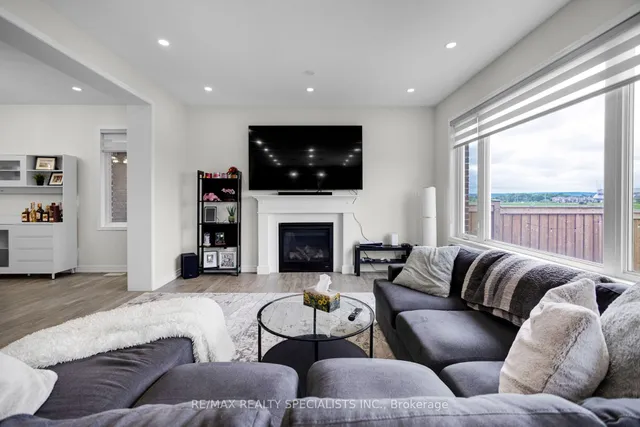 Additional image 13 of 849 Aspen Terr