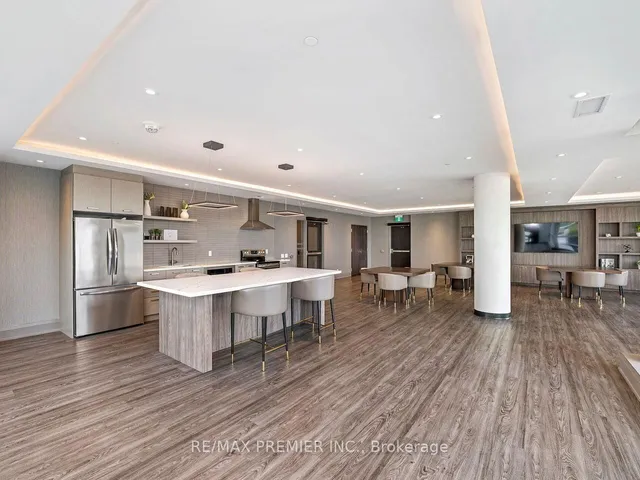 Additional image 38 of 15 Lynch St Unit 1805