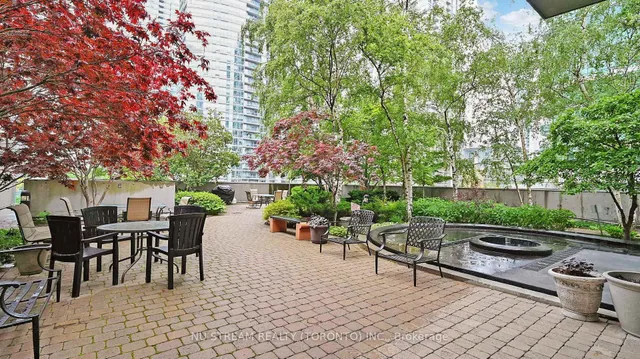 Additional image 28 of 81 Navy Wharf Crt Unit 2812