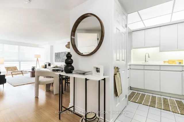 Additional image 5 of 7 Broadway Ave Unit 507