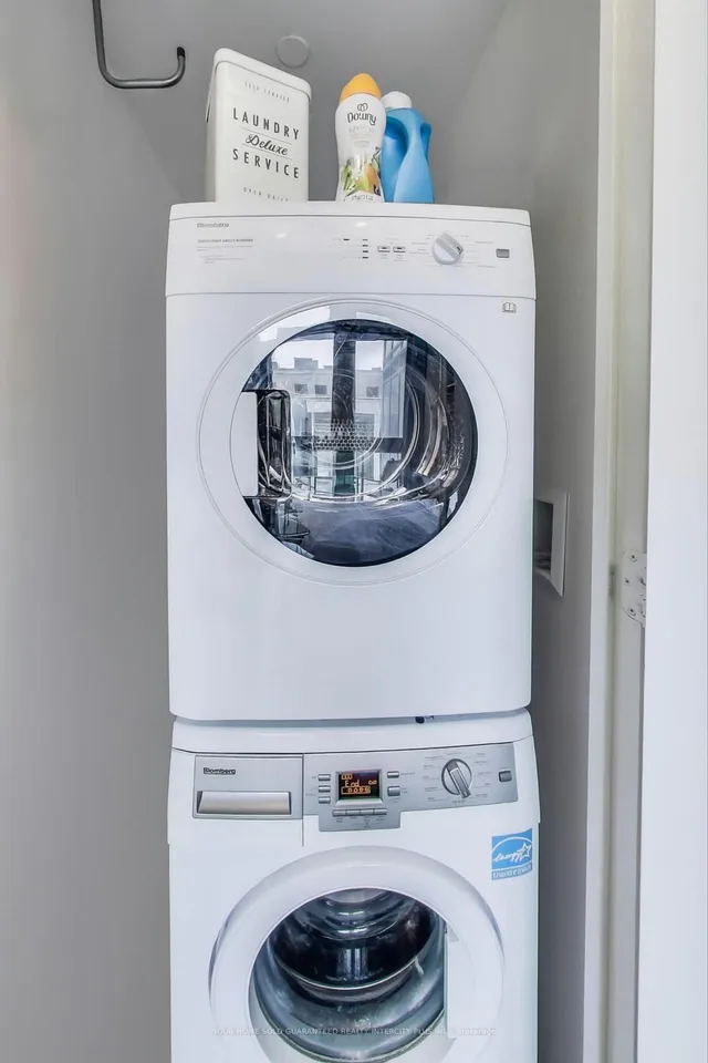 Additional image 18 of 501 St. Clair Ave Unit 325