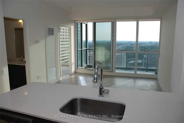 Additional image 5 of 30 Roehampton Ave Unit 3003
