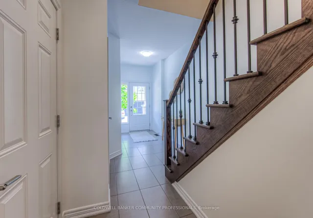 Additional image 6 of 215 Dundas St Unit 38