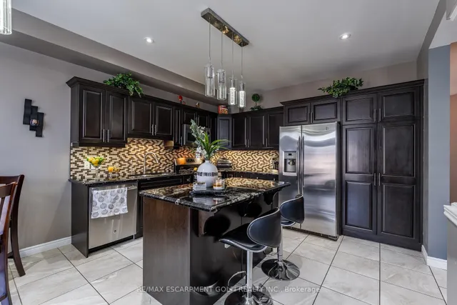 Additional image 11 of 27 Pinemeadow Dr