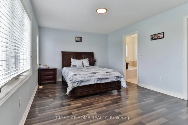 Additional image 30 of 1 Eastview Gate