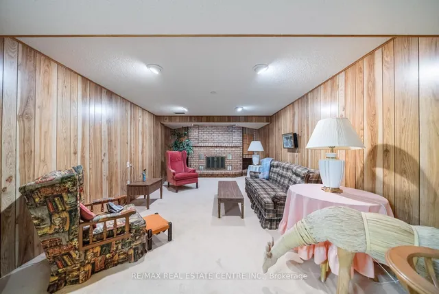 Additional image 42 of 116 Kenpark Ave